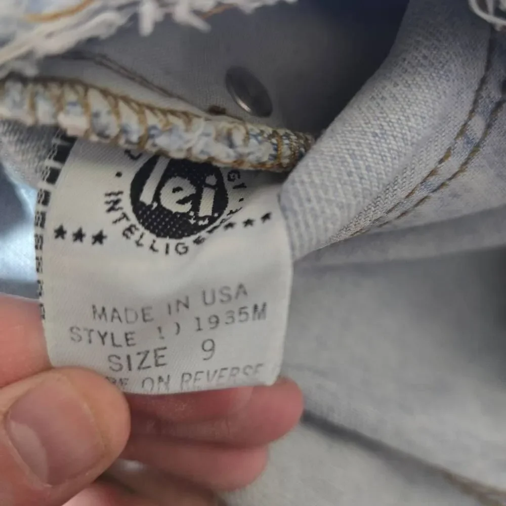 lei Vintage Y2K Blue Distressed Light Wash Shorts FLAWED